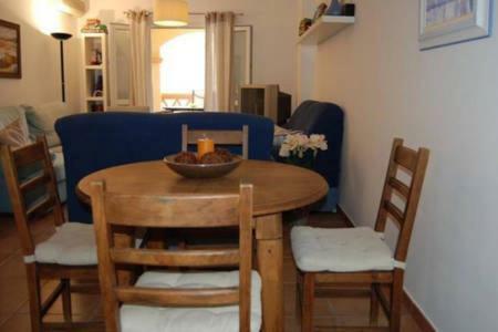 Apartamento En เนร์คา ภายนอก รูปภาพ